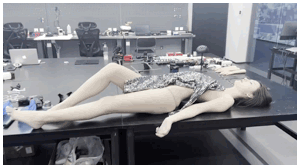 阿朱拍摄花絮机甲机器人